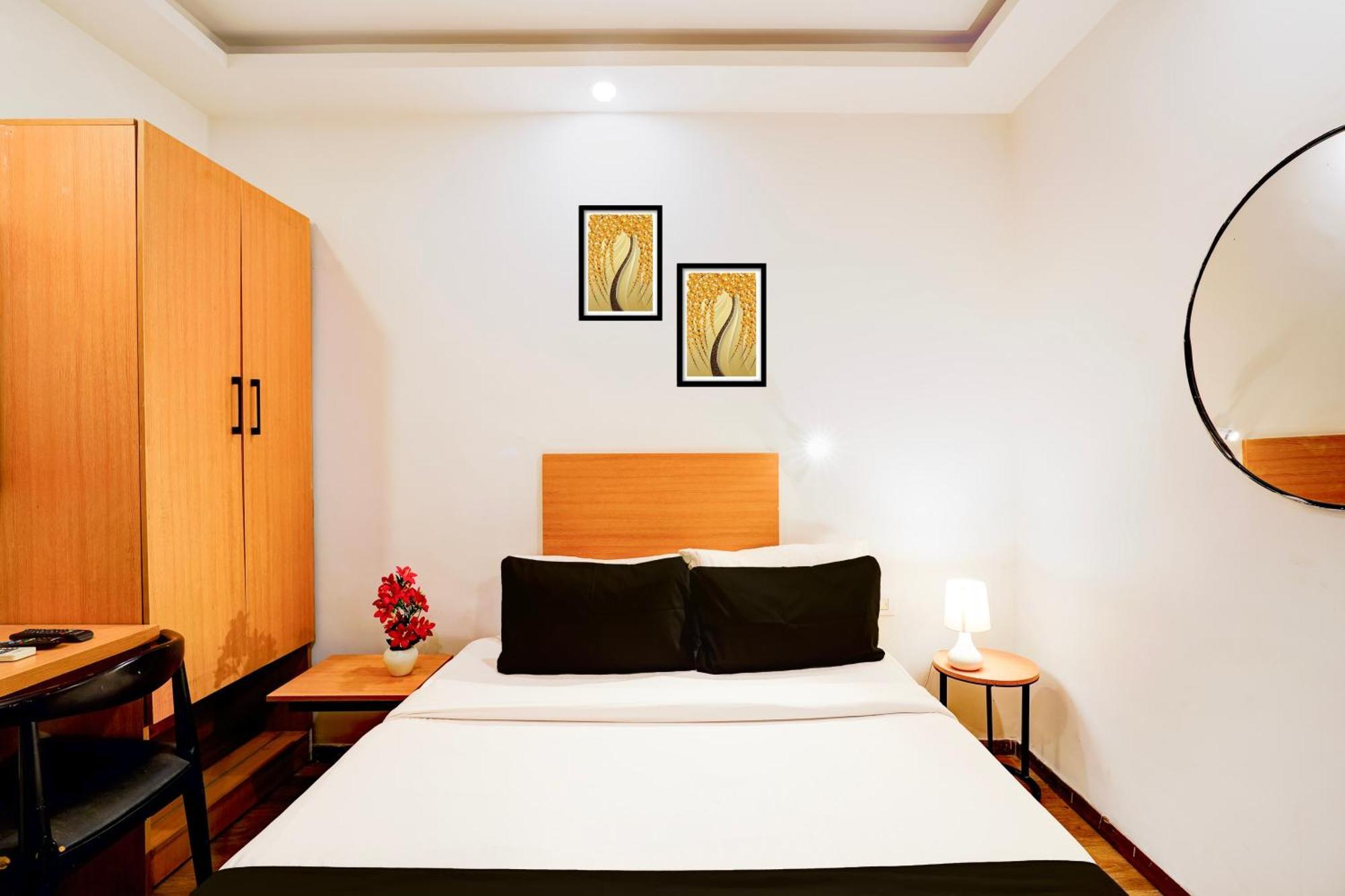 Super Townhouse Jayanagar Hotel Bangalore Exterior photo