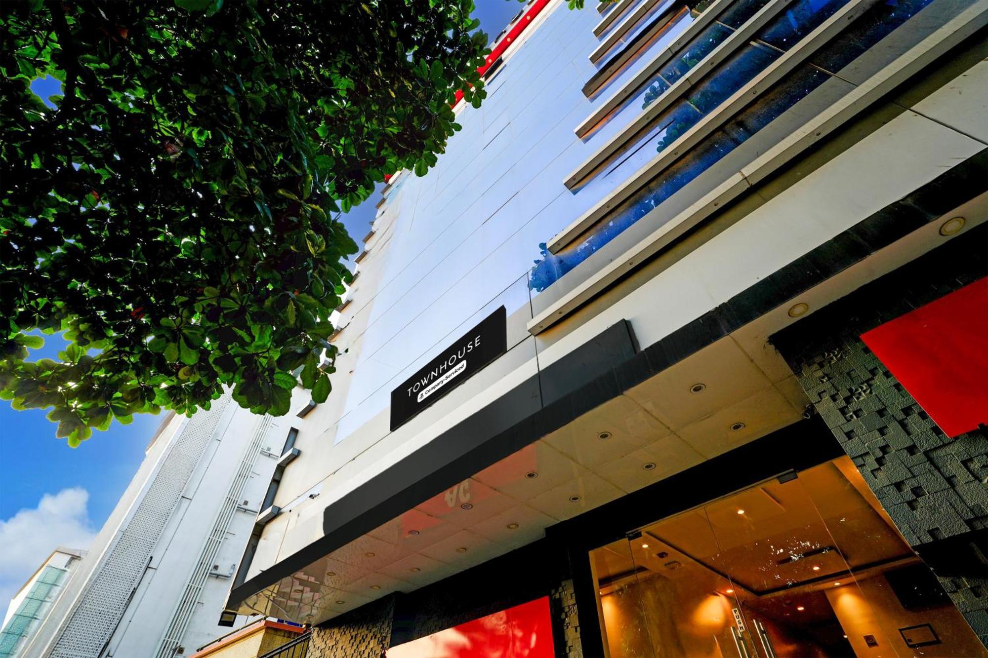 Super Townhouse Jayanagar Hotel Bangalore Exterior photo